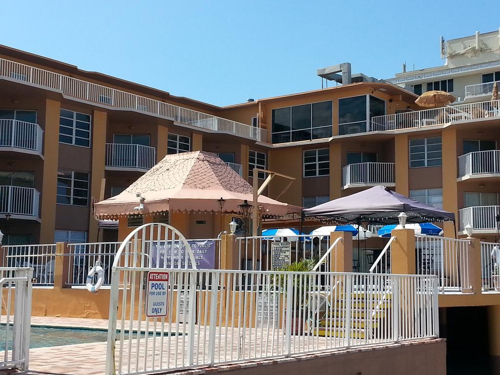Seaspray Inn Beach Resort Palm Beach Shores Ngoại thất bức ảnh