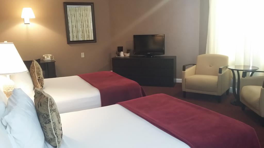 Seaspray Inn Beach Resort Palm Beach Shores Ngoại thất bức ảnh