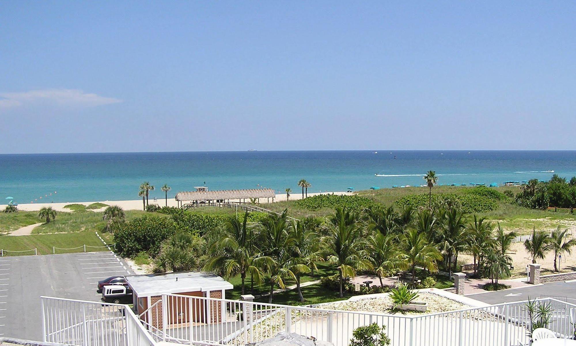 Seaspray Inn Beach Resort Palm Beach Shores Ngoại thất bức ảnh