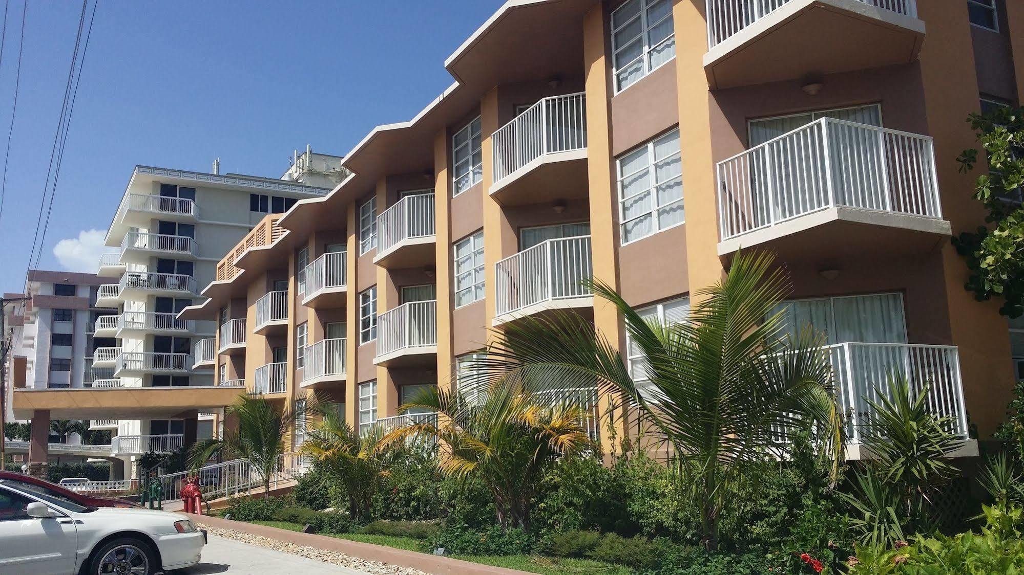 Seaspray Inn Beach Resort Palm Beach Shores Ngoại thất bức ảnh