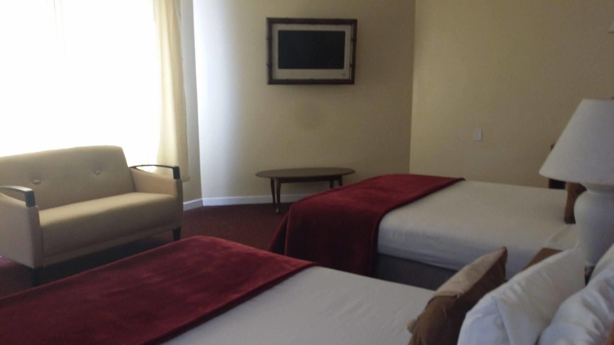 Seaspray Inn Beach Resort Palm Beach Shores Ngoại thất bức ảnh